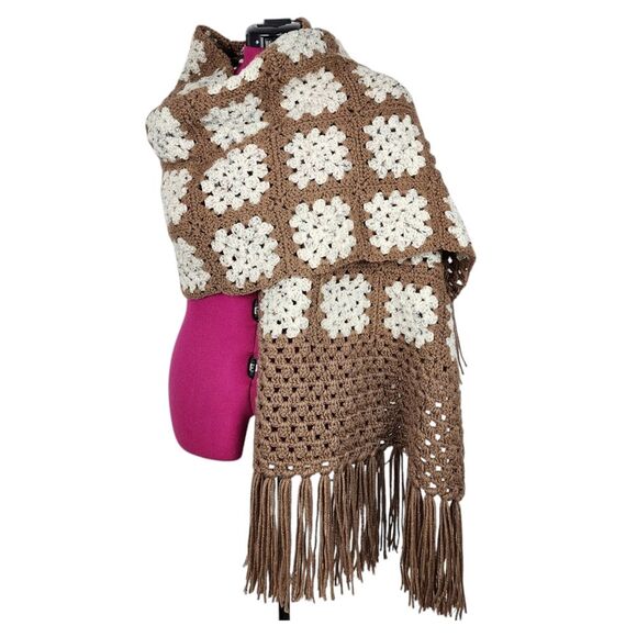 New Handmade Crochet Granny Square Shawl Wrap Scarf Brown Cream Boho Fringe - Picture 1 of 11